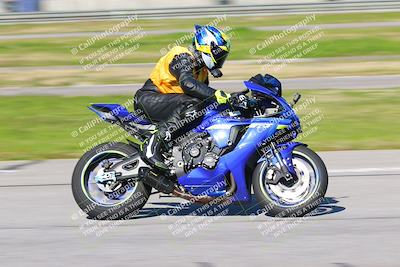 media/Jan-20-2023-Fastrack Riders (Fri) [[f2ad32aba3]]/Level 1/session 4 turn 6/